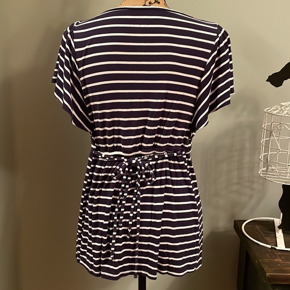 Isabel maternity top. Size small. - Picture 7 of 11